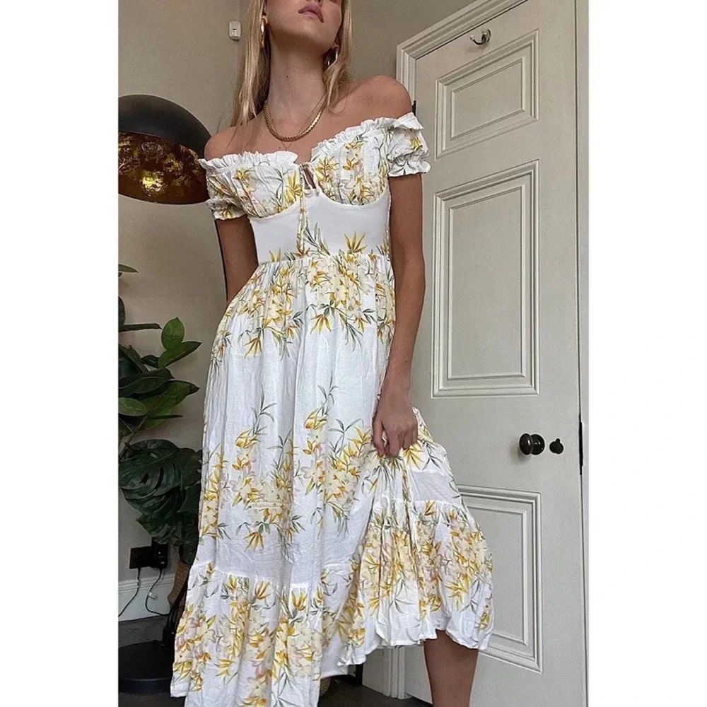 Urban Outfitters Kiss The Sky Versaille Floral Maxi Dress